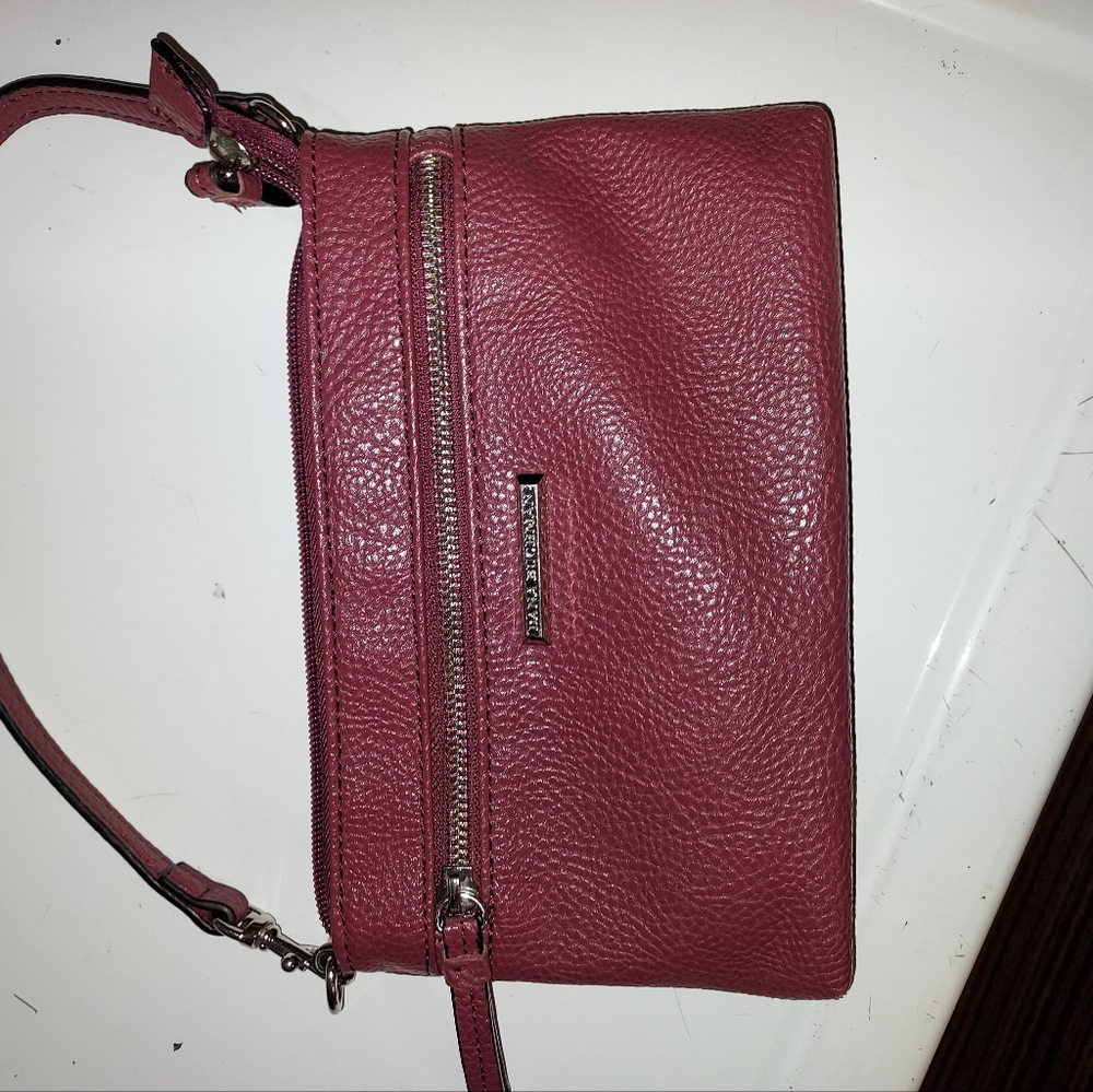 Dana Buchman clutch